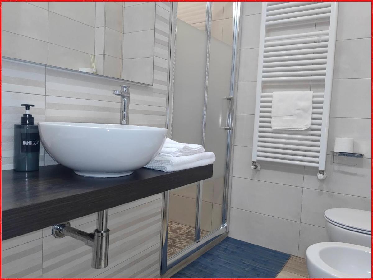 Pigro House - Bologna Airport Suite Luaran gambar